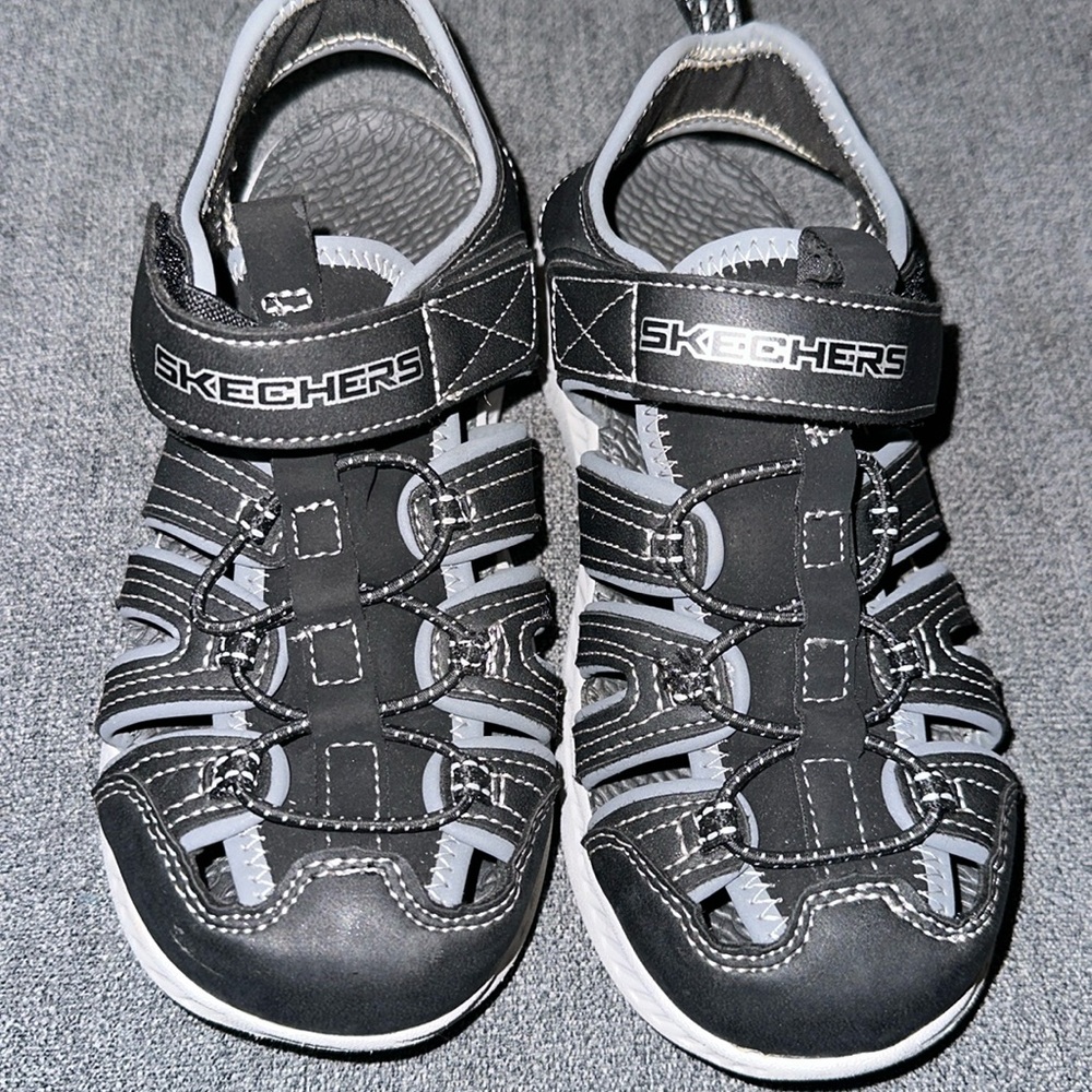Kid slip ons